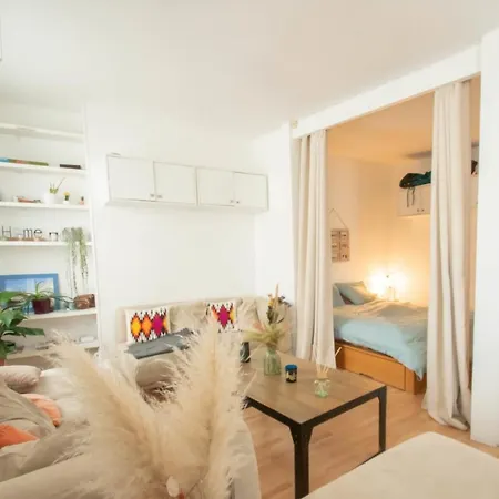 Charming And Cozy Studio Near Louvre Parigi